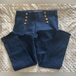 High waisted jeggings with gold button detail
